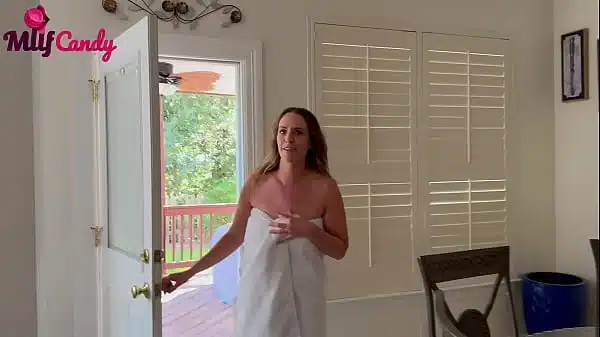 Trailer Alisha Adams was on a girlfriends vacation and got to her destination a couple of days early. So she decided to go to the crib and see if she could get in. Unfortunately for her she went into the wrong house!