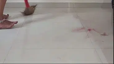 Desi bhabi ko Holi k din devar ne tang utha ke choda (part 2)