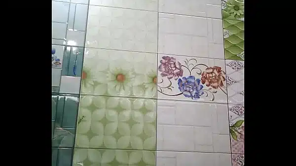Bangladeshi bhabhi pee video