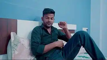 Indian horny girl came to her friend’s house to satisfied her big pussy