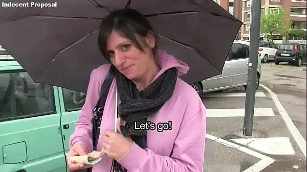 Per 2000€ MILF italiana tradisce il marito con uno sconosciuto – English subtitles