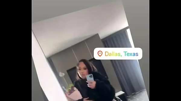 Please , they was even bringing their fav creators flowers yesterday