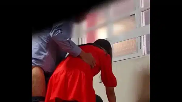 Secretaria ninfomana Nataly con el Gobermador de Guadalajara