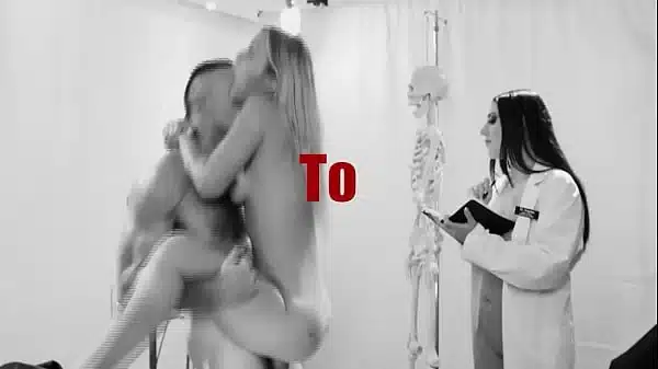 She Gives Her Man Her Ass Every Time He Brings Her A Gift