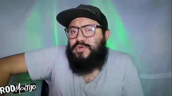 ¿Te gustaría ver a tus actrices porno haciendolo en vivo?