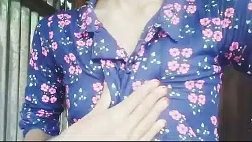 Dhaka girl meghna Bangladeshi new Sex video with bangla voice. Bangladeshi village girl sex.