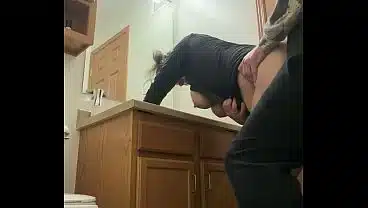 Snuck Off with MILF to Bang in Bathroom