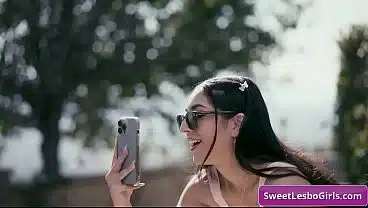 sweetlesbogirls.com (& SweetHeart Video) presents: Blake Blossom & Madison Wilde in Kissing Her