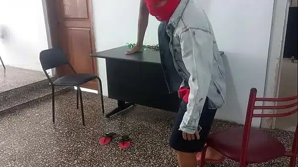 WHAT THE HELL ARE THEY DOING!! THE MAN RECORDS HER WHILE SHE DANCES ON THE DESK. THE LADY WANTS TO EARN A BETTER SALARY