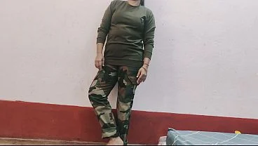 Brave Indian girl Painful fucking by her servant after he licked her pussy, Hindi audio