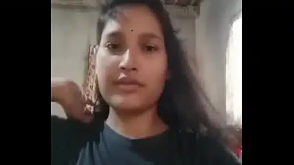 Nude dance on song