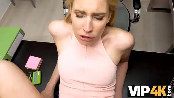 VIP4K. Slut saves her business